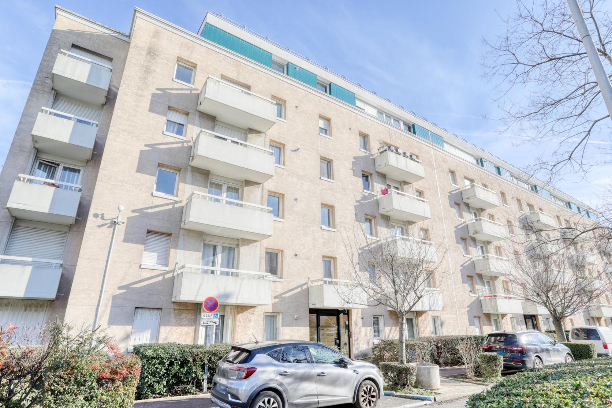 רוסני-סו-בואה Le Warm Cocon - Spacieux T3 - 5 Personnes - Wifi Et Parking מראה חיצוני תמונה